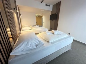 View from property - Hotel Suljovic (Sarajevo)