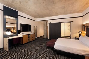 Habitación individual Premium, 1 cama King size | Ropa de cama de alta calidad y caja de seguridad en la habitación 