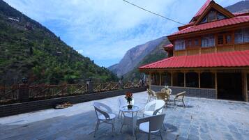 FALACHAN FAMILY RETREAT | View from room