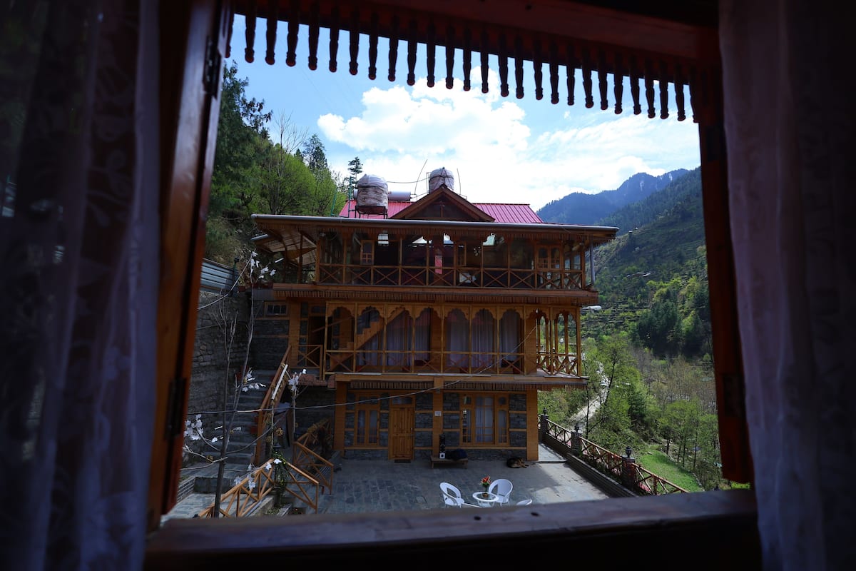 Basic Shared Dormitory, 1 Single Bed | Bed sheets