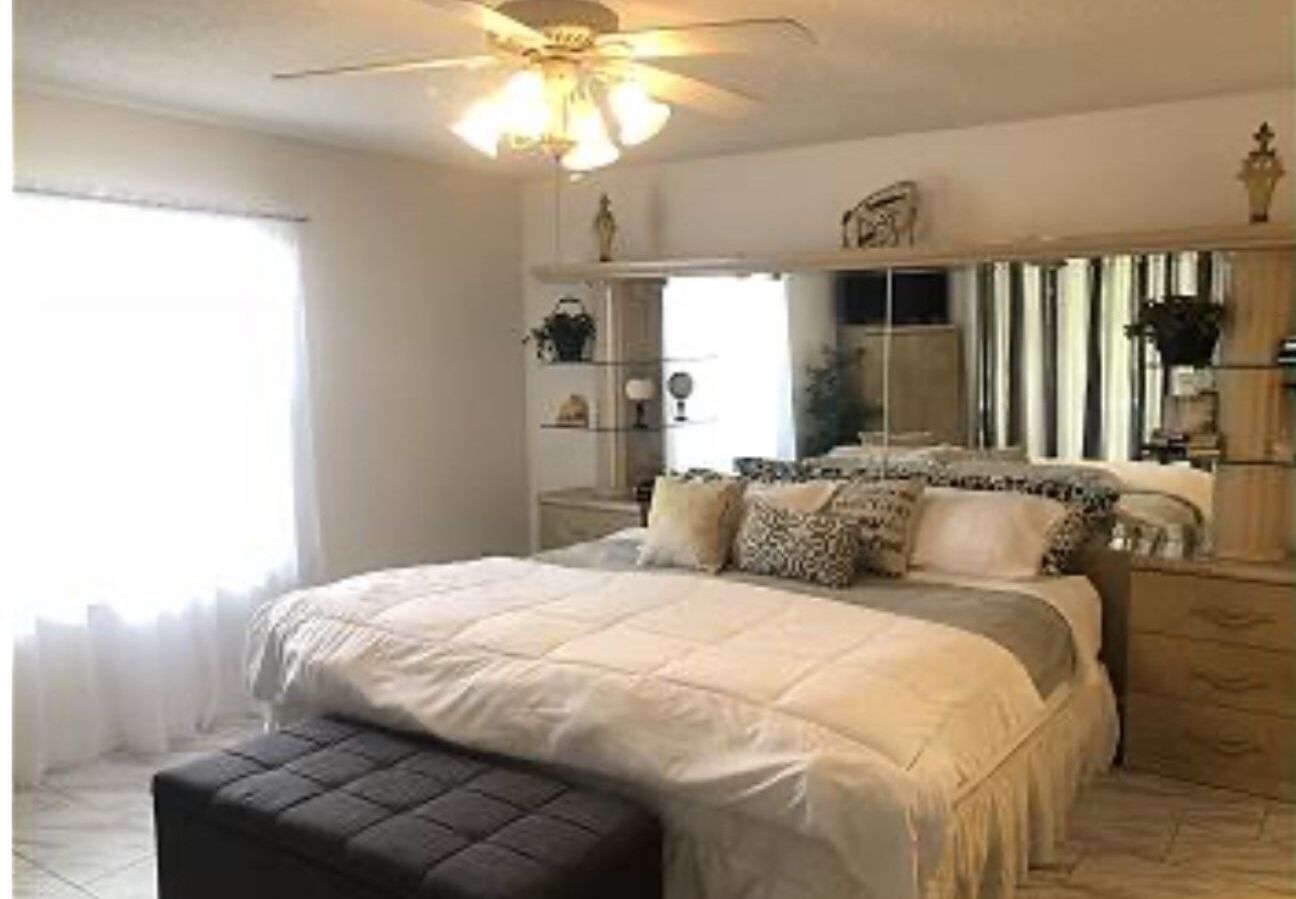 2 habitaciones, tabla de planchar con plancha y wifi gratis 