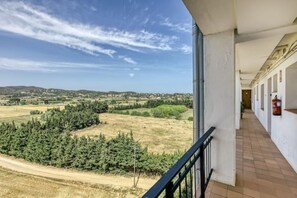 Property grounds - Beautiful apartment with pool and view (Sant Antoni de Calonge)