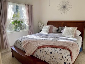 3 chambres, fer et planche à repasser, Wi-Fi gratuit, draps fournis