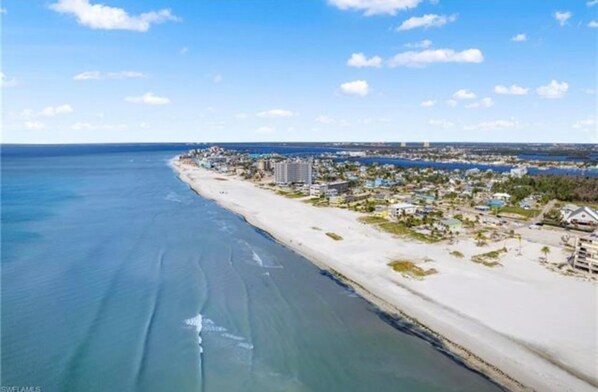 Apartment | 2 bedrooms - Fun in the Sun 1 in Fort Myers Beach (Fort Myers Beach)