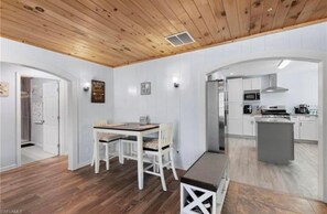 Apartment | 2 bedrooms - Fun in the Sun 1 in Fort Myers Beach (Fort Myers Beach)