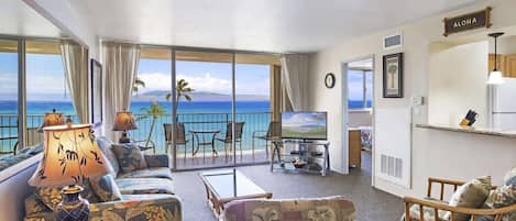 Smart TV, table tennis