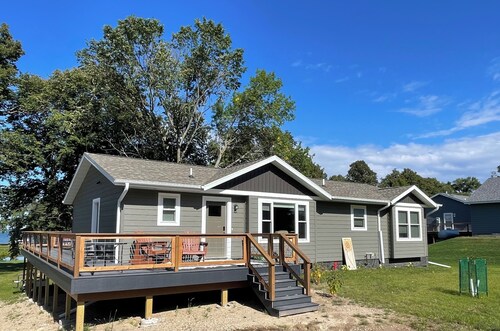New West Battle Lake Home, perfect for large gatherings, reunions, and retreats!