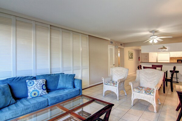 スマートテレビ、書庫