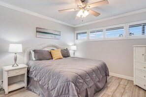 2 sovrum, strykjärn/strykbräda, resesäng och gratis wi-fi