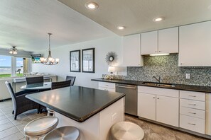 Interior - Gulfstream Condos Unit 112 | Ground Floor | Gulf Front Views (Corpus Christi)