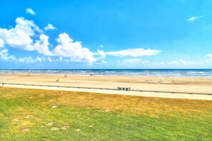 On the beach - Gulfstream Condos Unit 208 | Pool & Hot Tub | Private Balcony, Panoramic View (Corpus Christi)