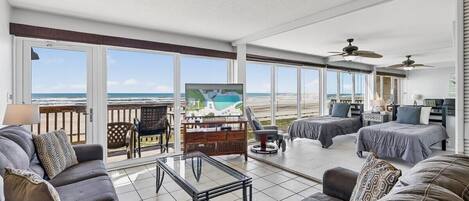 Televisor intel·ligent i llibres