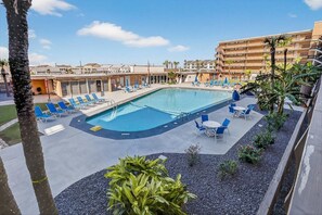 A heated pool - Gulfstream Condos Unit 215 | Beachfront Balcony | Pool & Hot Tub (Corpus Christi)