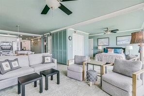 2 Schlafzimmer, Bügeleisen/Bügelbrett, Reisekinderbett, kostenloses WLAN