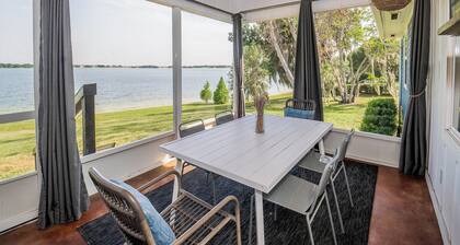 Roe Family Lake House on Lake McLeod - Close to Legoland
