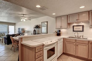 Fridge, microwave, oven, stovetop - Gulfstream Condos Unit 402 | Private Balcony | Pool, Hot Tub & BBQ (Corpus Christi)