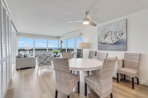 Dining - Gulfstream Corner Unit 418 | Wraparound Beachfront Balcony | Pool, Hot Tub (Corpus Christi)