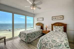 2 sovrum, strykjärn/strykbräda, resesäng och gratis wi-fi