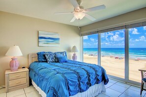 2 habitaciones, tabla de planchar con plancha y cuna de viaje 