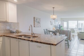 Interior - Gulfstream Condos Unit 521| Gulf-View Balcony | Heated Pool, Hot Tub (Corpus Christi)