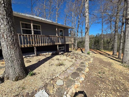  Centered on the Buffalo NR, Gene Rush WMA, and North East side of the Ozark NF.