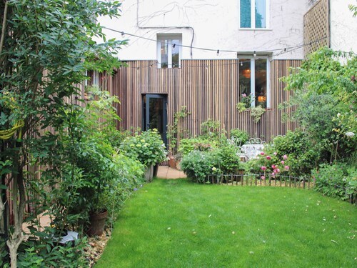 Jolie maison de ville avec jardin