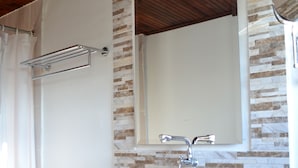 Habitación estándar doble, vistas a la montaña | Baño