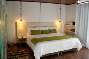 Superior Double Room, Balcony, Mountain View | Free WiFi - Finca Hotel Aromarte (Filandia)