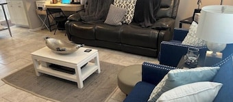 NEWLY RENOVATED HOME with high speed WiFi, gourmet kitchen, outdoor grilling.