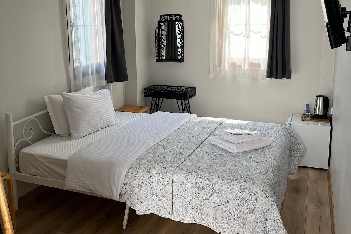 Habitación doble estándar | Minibar, wifi gratis y ropa de cama