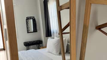 Standard Double Room | Minibar, free WiFi, bed sheets