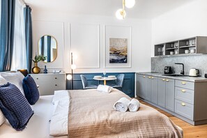 1 bedroom, iron/ironing board, free WiFi, bed sheets