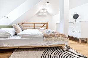 1 makuuhuone, työpöytä, silitysrauta/-lauta, ilmainen Wi-Fi