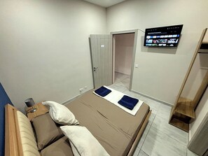 Standard Double Room | Individually decorated, individually furnished, desk, laptop workspace - All Nations Gozo - Duplex (Xaghra)