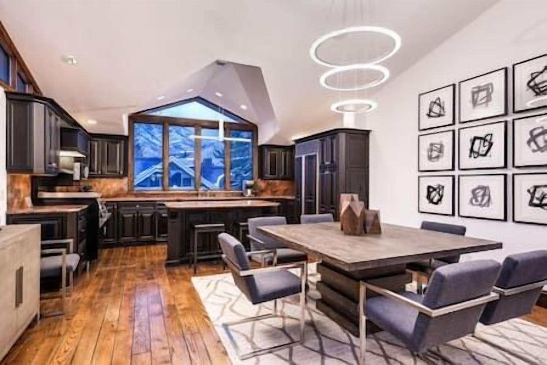 Contemporary Aspen Home  3 Blocks To The Gondola