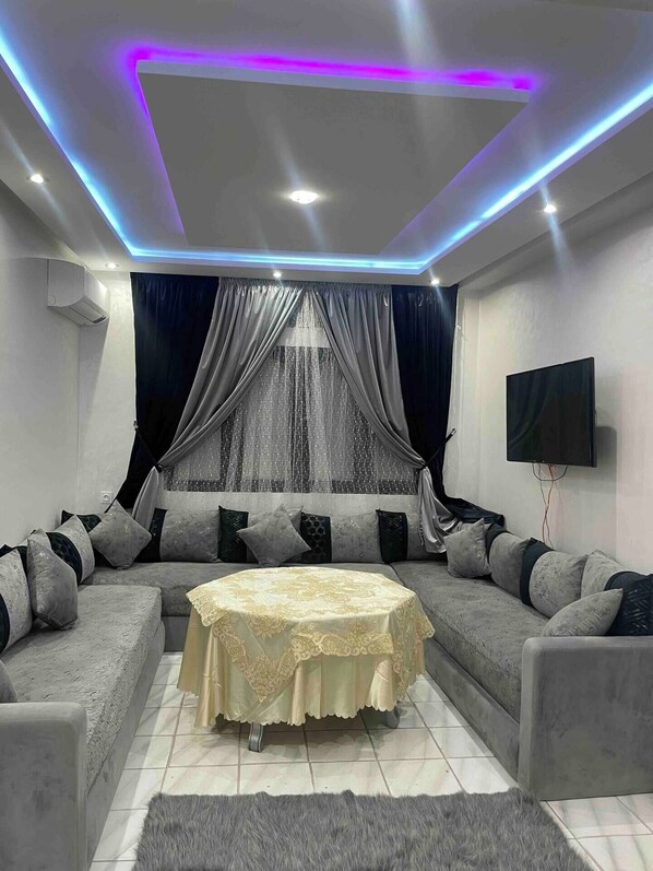 Interior - Royalty’s Heart OF Tangier (Tanger)