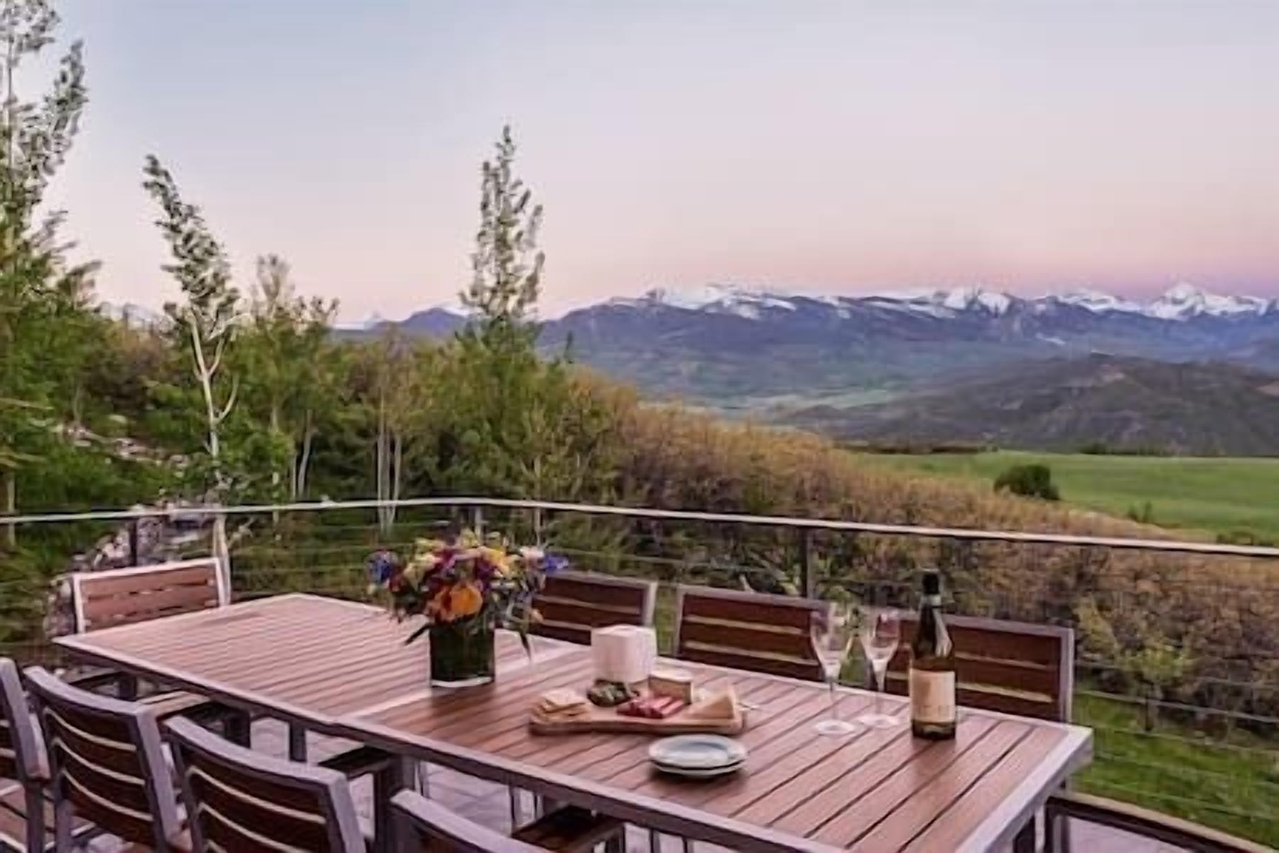Beautiful 5 Bedroom 8 Bathroom Home in Aspen, Co!