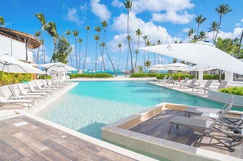 Xeliter Playa Coral Bavaro