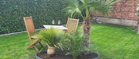 Room, 3 Bedrooms, Patio, Garden View | Garden