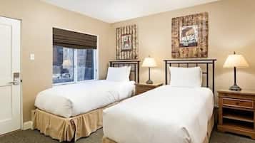 2 chambres, fer et planche à repasser, accès à Internet, literie fournie