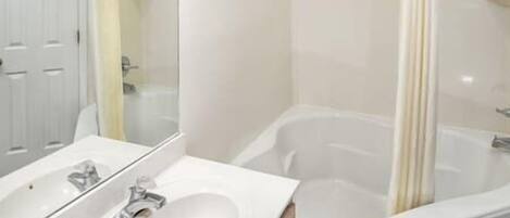 تجهيزات دش، مجففات شعر، مناشف