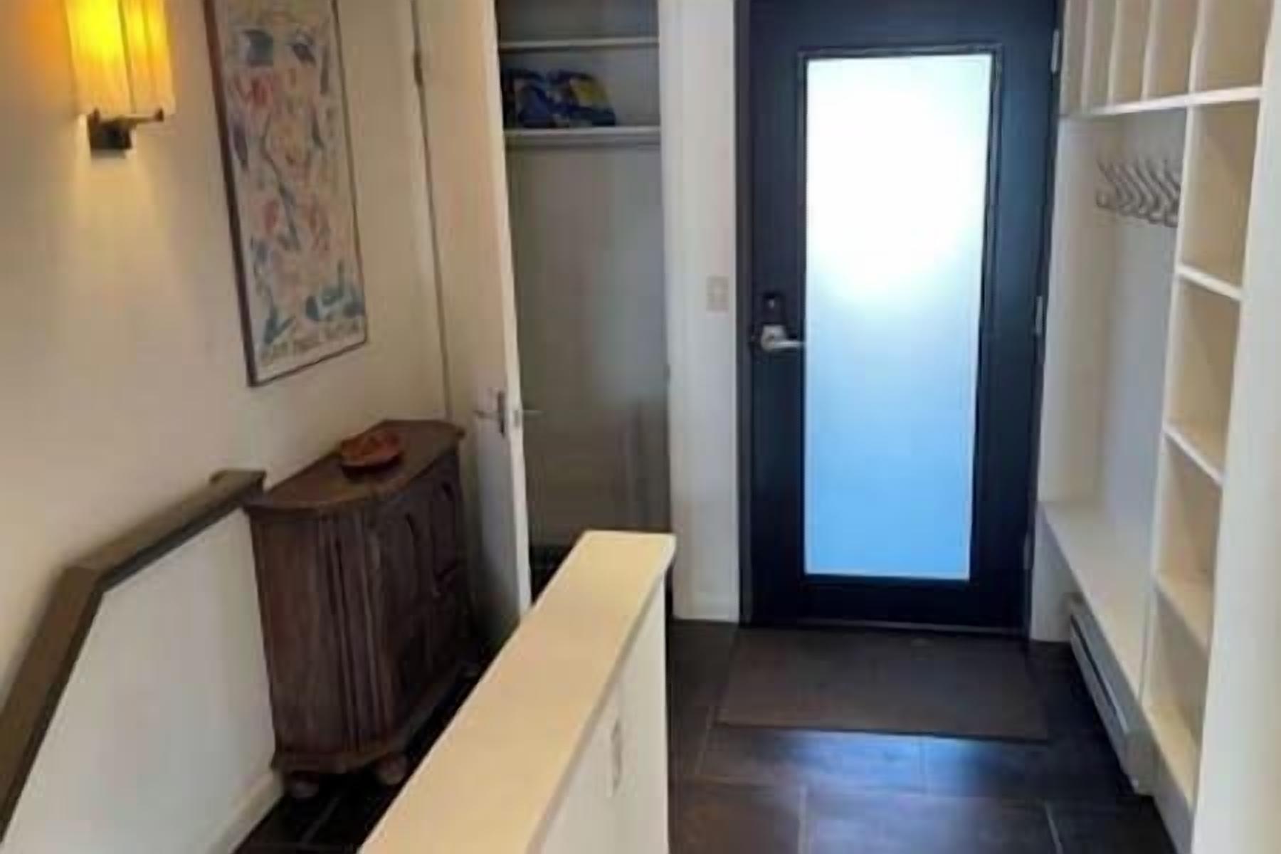 Aspen Core Condo By The River, Slopes 4 block walk