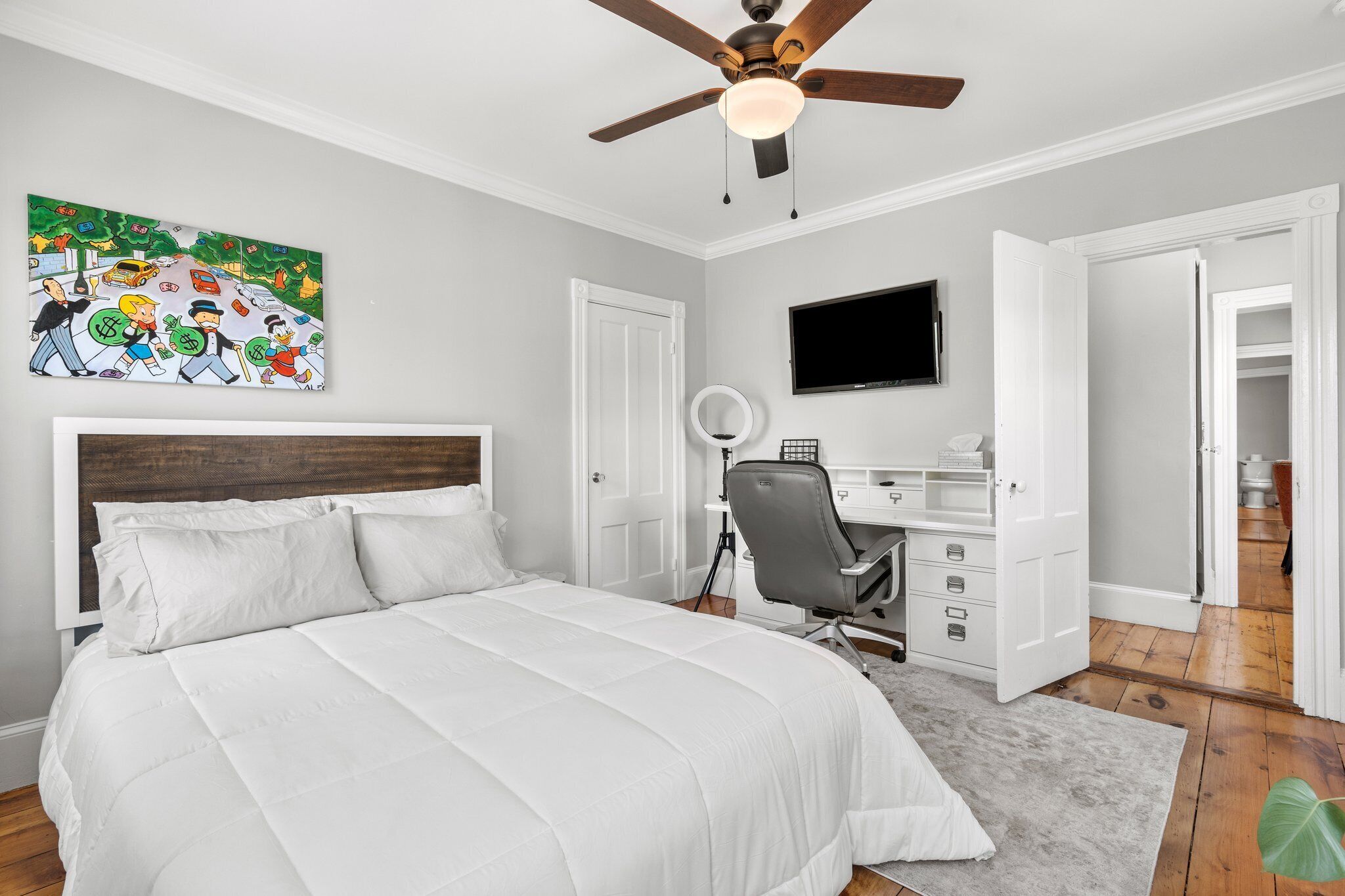 4 soverom, strykejern/-brett, wi-fi og sengetøy