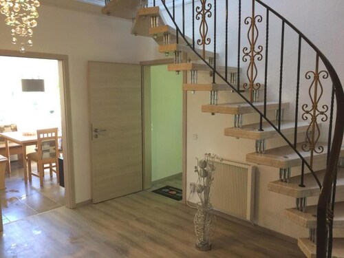 Freistehendes Ferienhaus in Einer Ruhigen Sackgassenlage