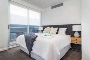 2 bedrooms, desk, iron/ironing board, travel cot