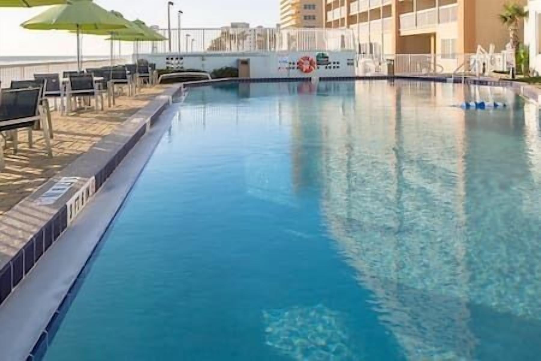 2 BEDROOM SUITE-DAYTONA SEABREEZE, FL-SLEEPS 6