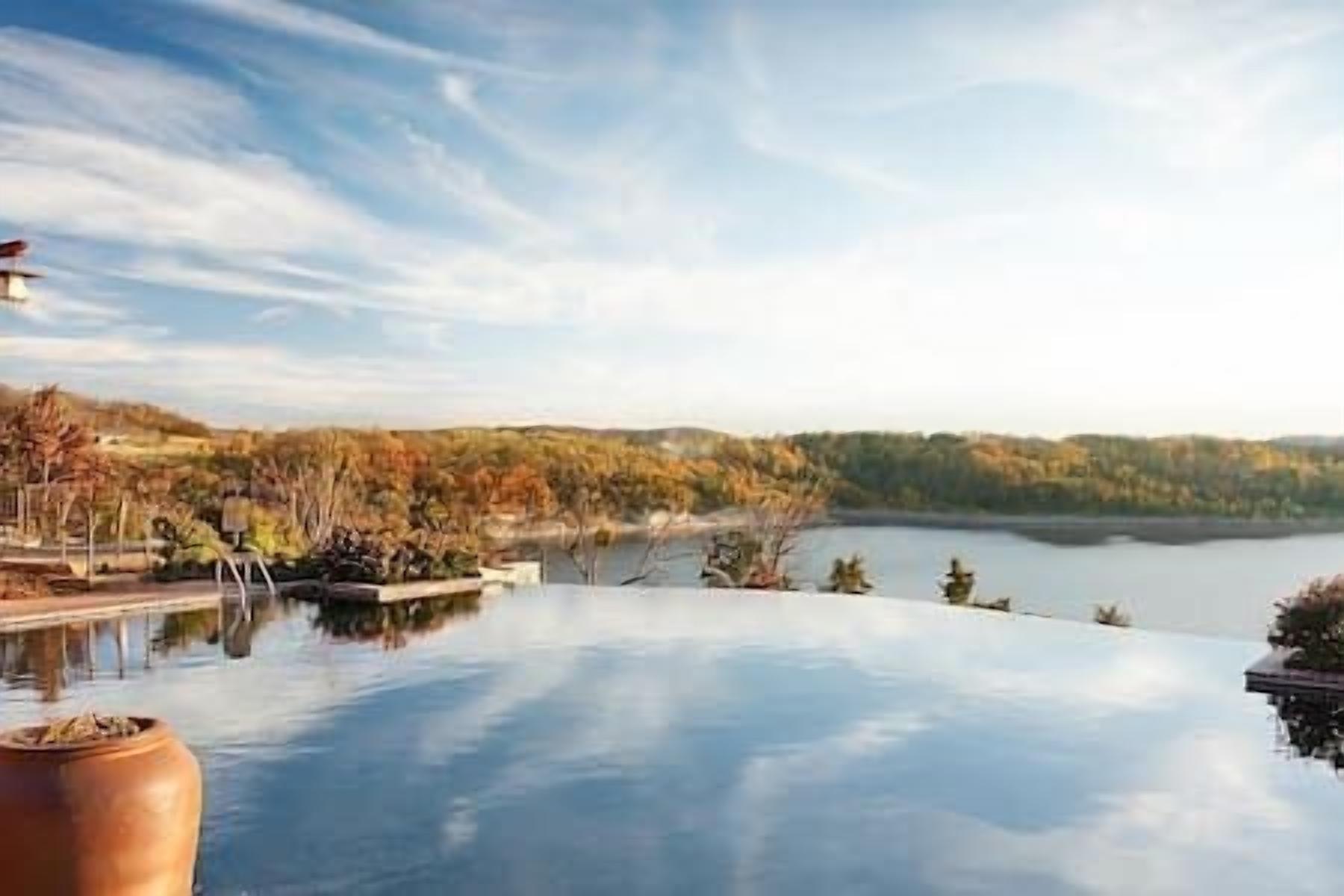 THE CLIFFS AT LONG CREEK 2 BEDROOM, RIDGEDALE, MO