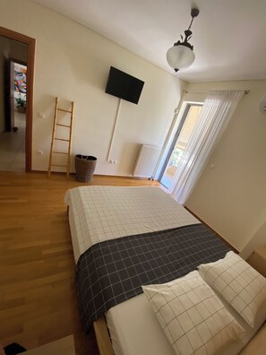 2 soverom, strykejern/-brett, wi-fi og sengetøy