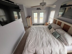 4 quartos, ferros/tábuas de passar roupa, Wi-Fi, roupa de cama