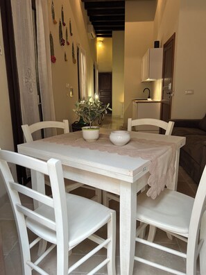 Standard Apartment, 1 Double Bed with Sofa bed, Kitchenette, Partial Sea View | Living area